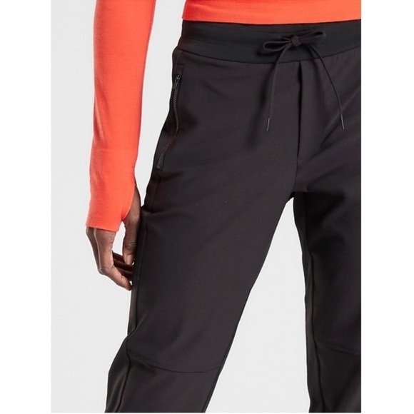 Athleta Headlands Hybrid Trek Jogger Black 8 - Picture 5 of 10